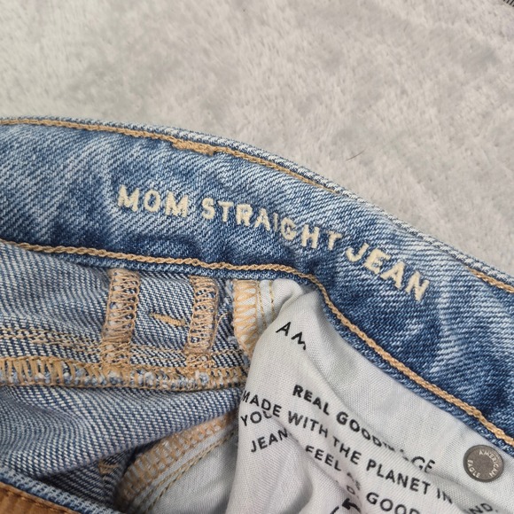 000 Short American Eagle Mom Straight Jeans Light Wash High Denim Women Petite - Picture 2 of 12